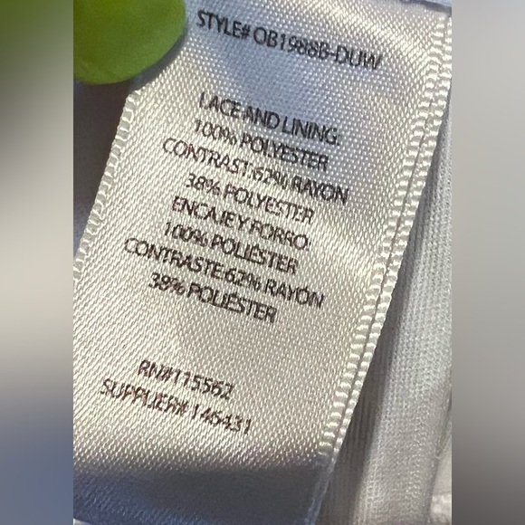 White Ruffle Lace shorts, women’s size Medium - Picture 5 of 6